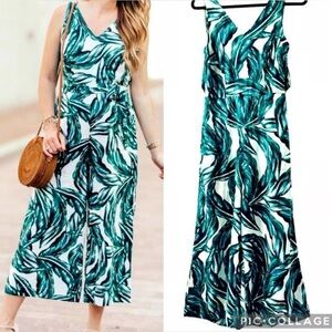 Who, What wear jumpsuit gaucho, size XL linen blend. NWOT.